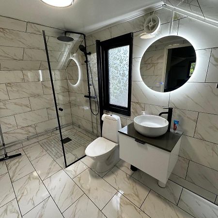 Luxurious Apartment Near Citycenter Boras Exterior photo