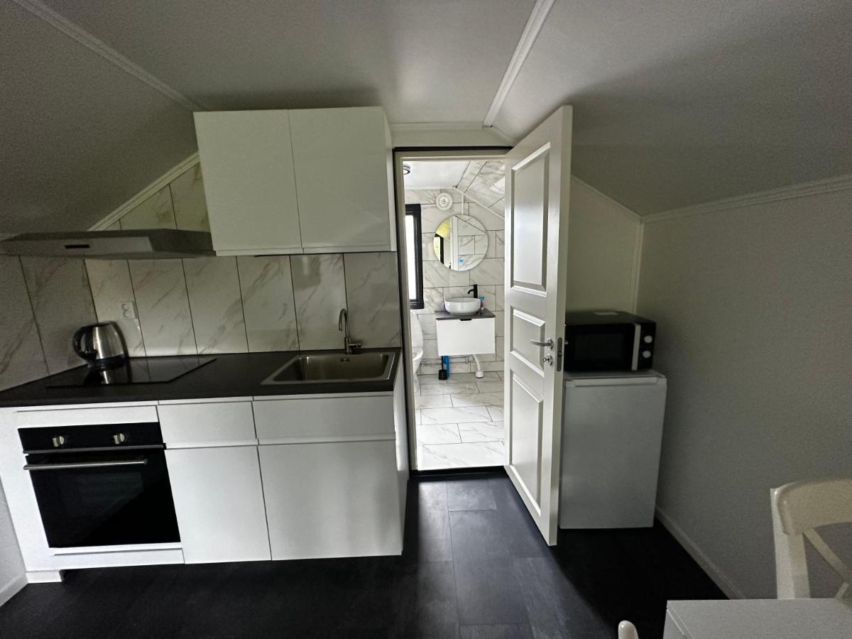 Luxurious Apartment Near Citycenter Boras Exterior photo