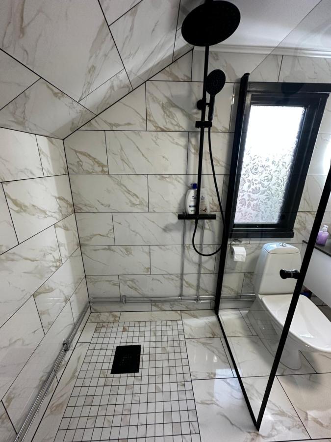 Luxurious Apartment Near Citycenter Boras Exterior photo